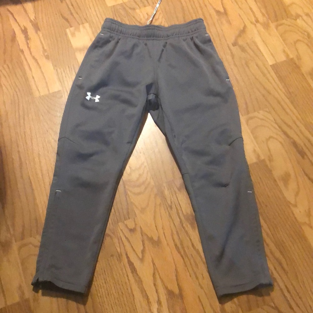 Super cute size small youth boys